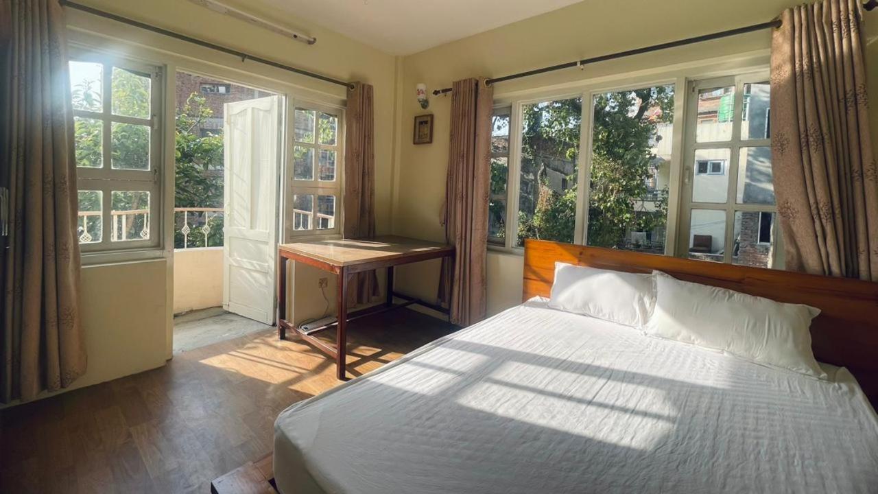 Rooftop Studio And 2Bhk Apartments In Kathmandu'S Most Happening Place Esterno foto