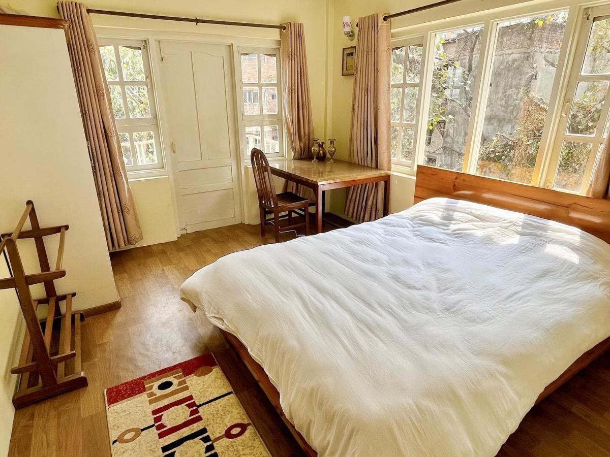 Rooftop Studio And 2Bhk Apartments In Kathmandu'S Most Happening Place Esterno foto